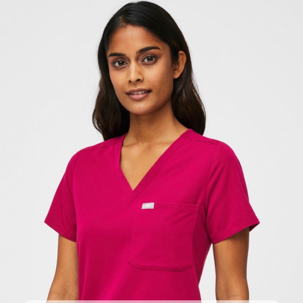 FIGS Scrub Top